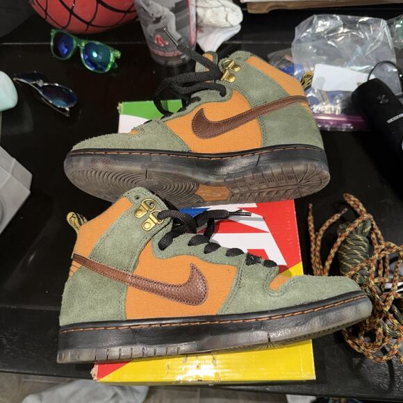 Size 6 - Pass~Port x Nike Dunk SB High Workboot main image 5